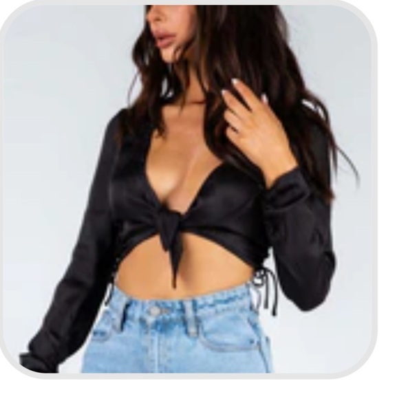 Princess Polly Isabella Silky Tie Front Crop Top Black Ruched Side/Sleeve US 4 - Picture 8 of 8